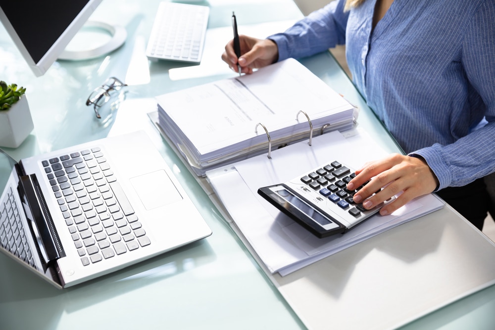 AP INVOICE ENTRY USE ERP ACCOUNTS PAYABLE FUNCTIONALITY TO STREAMLINE AP INVOICE ENTRY